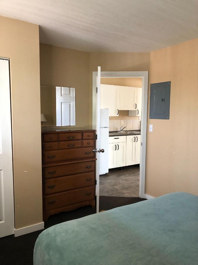 Sun Beach Motel Osoyoos Εξωτερικό φωτογραφία